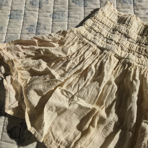 Yellow skirt 💛🌻🌼 - Picture 4 of 4